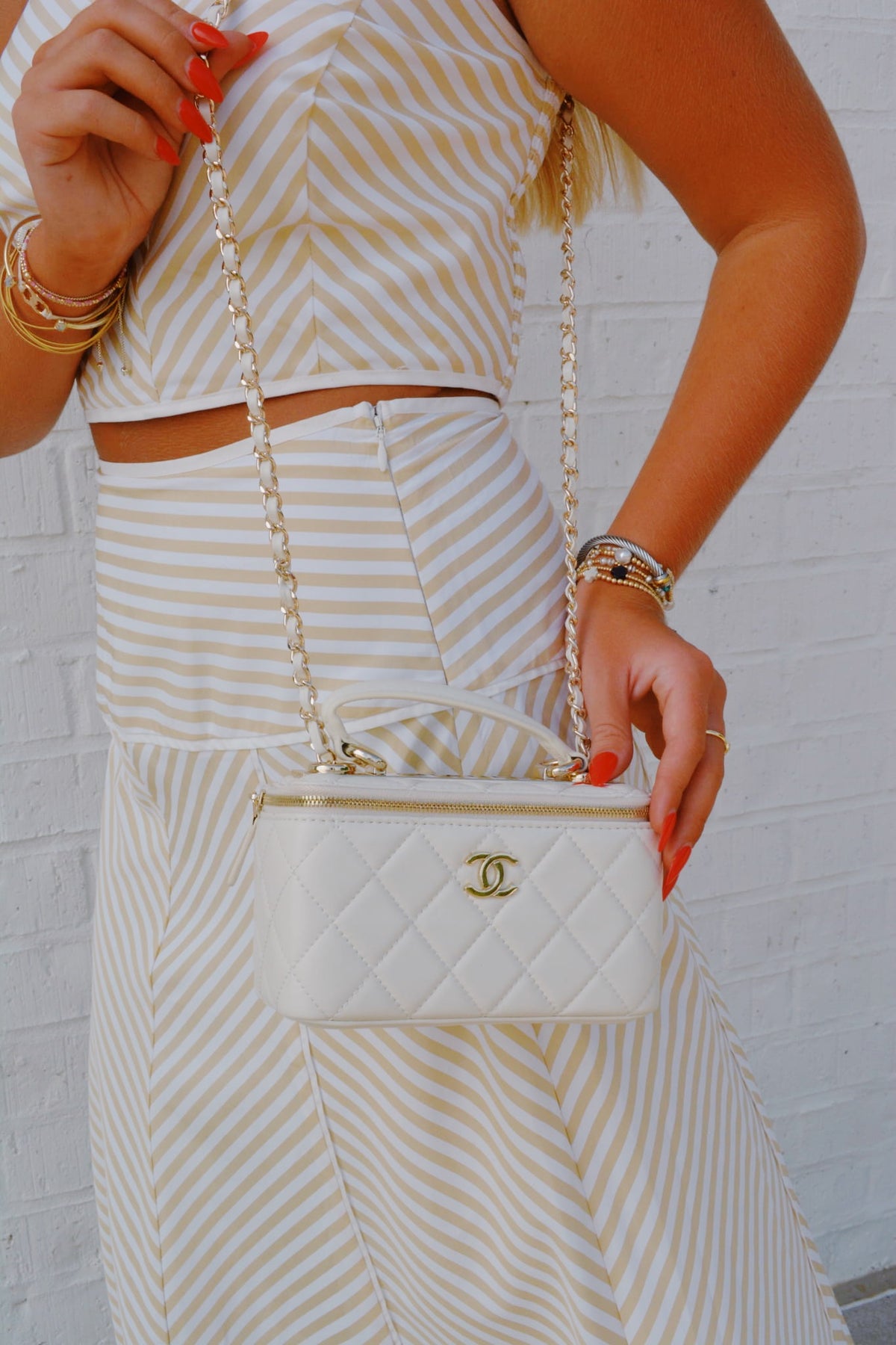 Vanity Purse - White